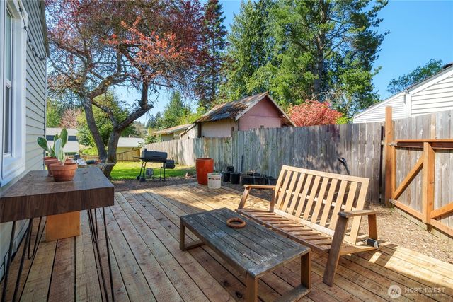16909 12th Place NE, Shoreline, WA 98155