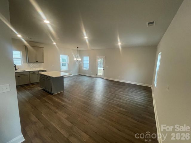 4028 Grommet Court, Matthews, NC 28105