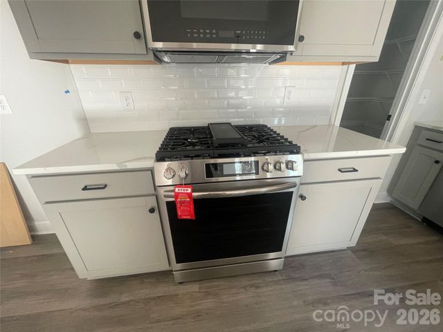 4028 Grommet Court, Matthews, NC 28105