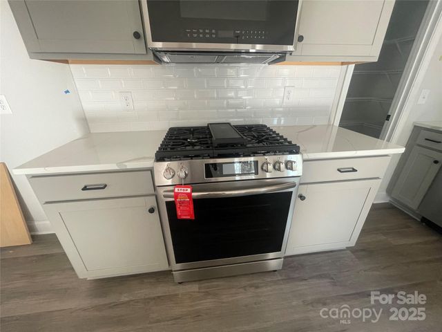 4028 Grommet Court, Matthews, NC 28105