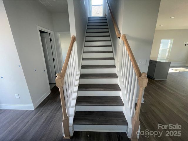 4028 Grommet Court, Matthews, NC 28105