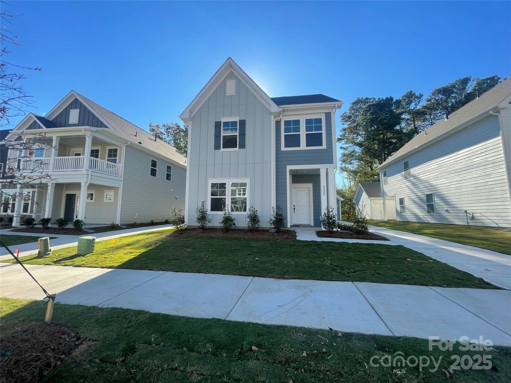 4028 Grommet Court, Matthews, NC 28105