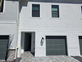 7783 SW Bentley Lane, Stuart, FL 34997