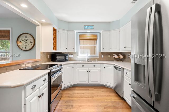 20 Field Sparrow Rd, Hilton Head Island, SC 29926