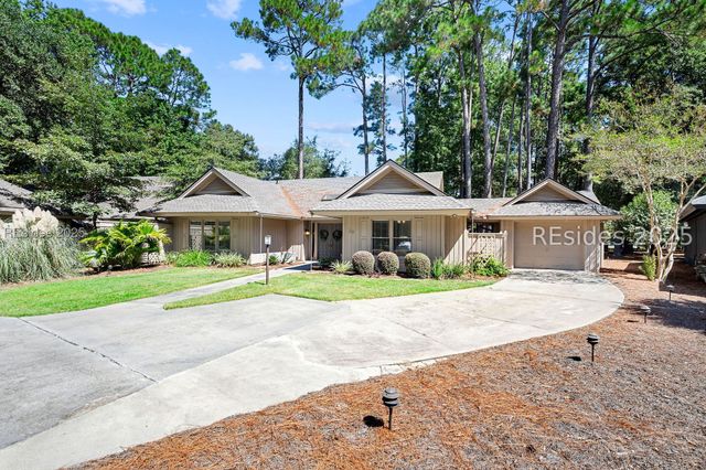 20 Field Sparrow Rd, Hilton Head Island, SC 29926