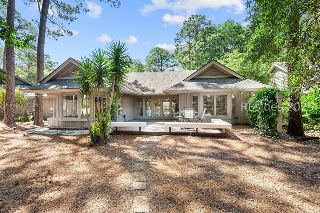 20 Field Sparrow Rd, Hilton Head Island, SC 29926