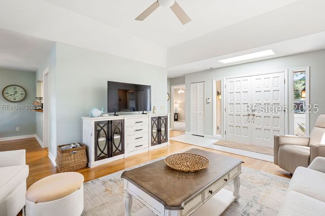 20 Field Sparrow Rd, Hilton Head Island, SC 29926