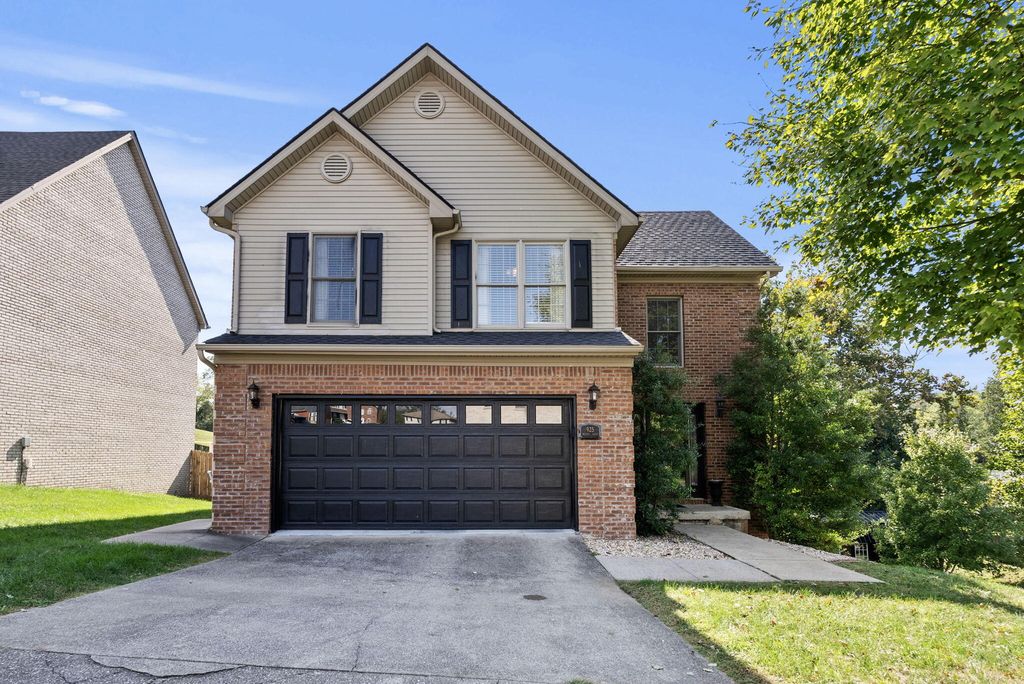 925 Medley Drive, Richmond, KY 40475
