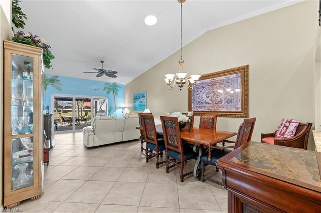 8586 Mustang DR # 25, Naples, FL 34113