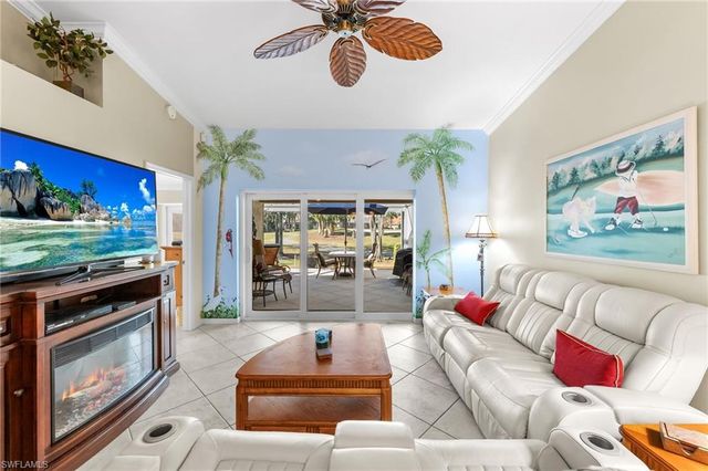 8586 Mustang DR # 25, Naples, FL 34113