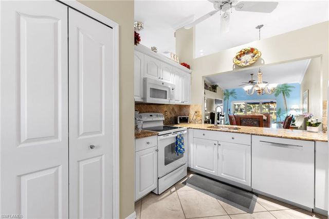 8586 Mustang DR # 25, Naples, FL 34113