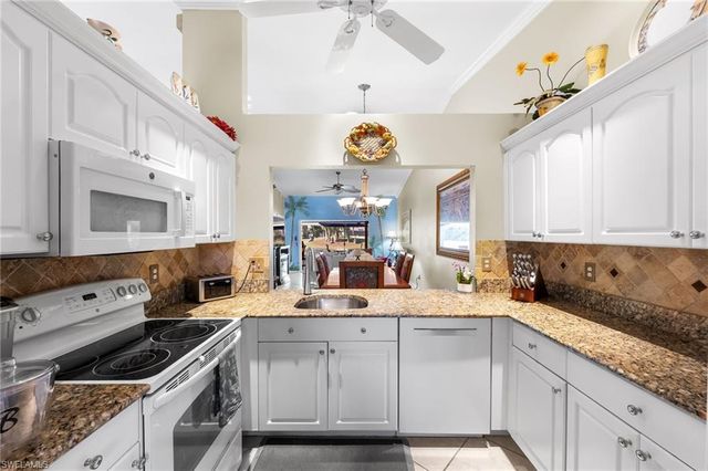 8586 Mustang DR # 25, Naples, FL 34113