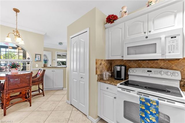 8586 Mustang DR # 25, Naples, FL 34113