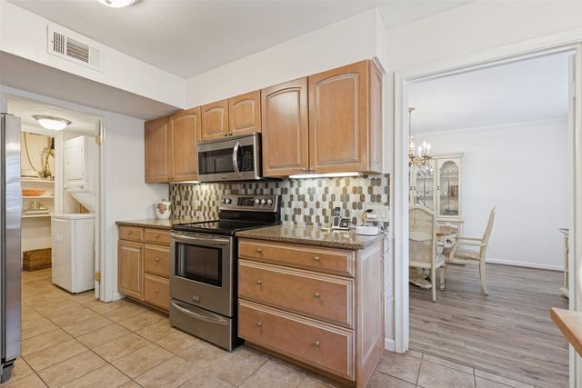 6311 Bandera Avenue A, Dallas, TX 75225