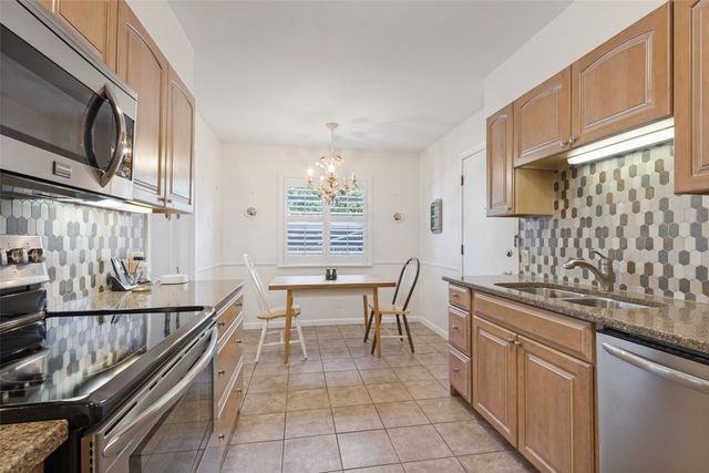 6311 Bandera Avenue A, Dallas, TX 75225