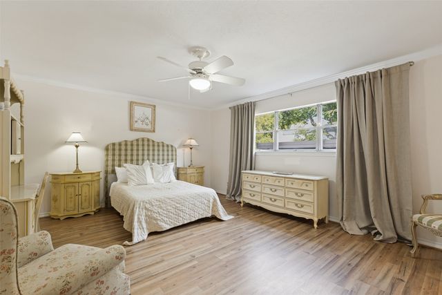 6311 Bandera Avenue A, Dallas, TX 75225
