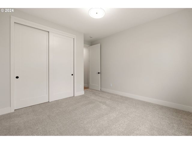 1109 Nw 150TH St, Vancouver, WA 98685