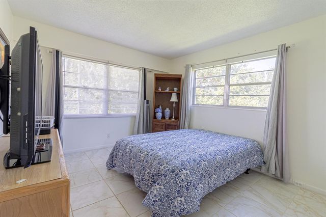 158 Mansfield D Drive, Boca Raton, FL 33434