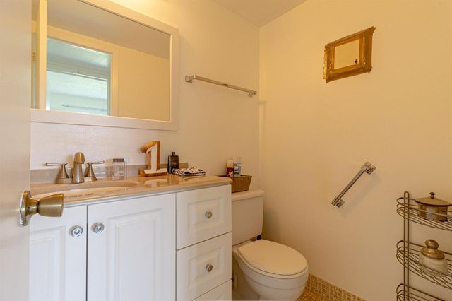 158 Mansfield D Drive, Boca Raton, FL 33434