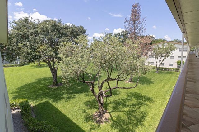 158 Mansfield D Drive, Boca Raton, FL 33434