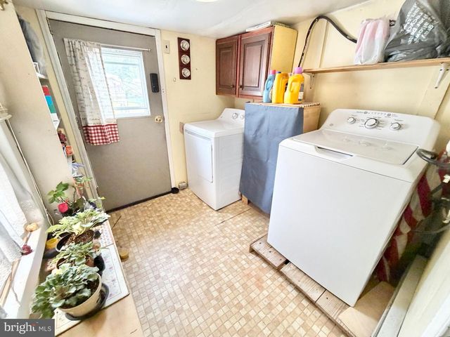 66 HANOVER ST, Pemberton, NJ 08068