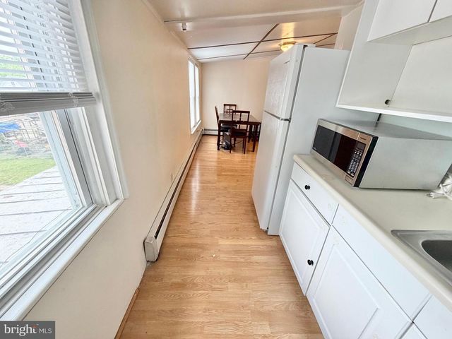 66 HANOVER ST, Pemberton, NJ 08068