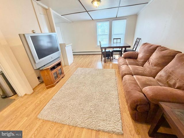 66 HANOVER ST, Pemberton, NJ 08068