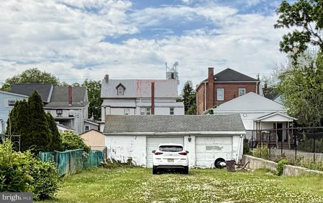 66 HANOVER ST, Pemberton, NJ 08068