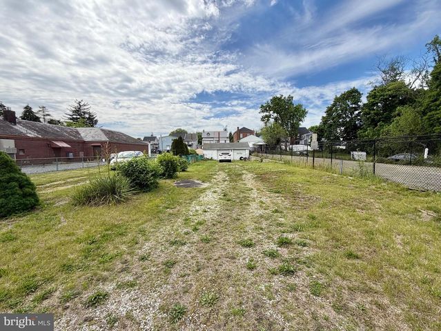 66 HANOVER ST, Pemberton, NJ 08068