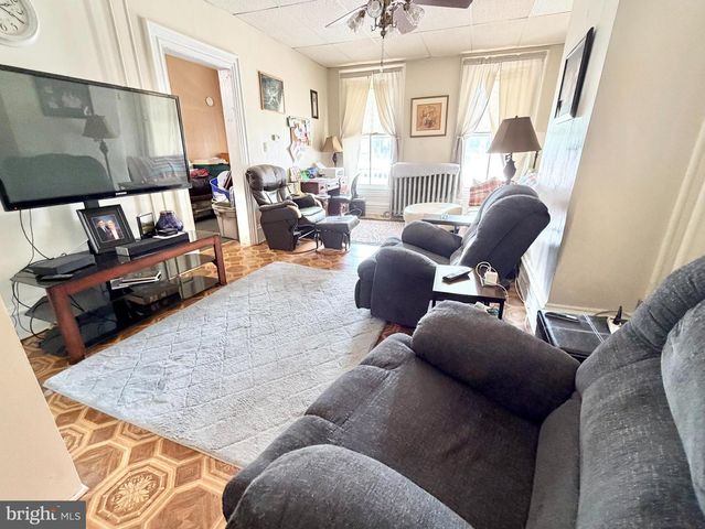 66 HANOVER ST, Pemberton, NJ 08068