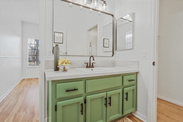 8573 Meandering Way, Antelope, CA 95843