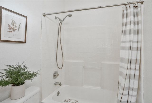 8573 Meandering Way, Antelope, CA 95843