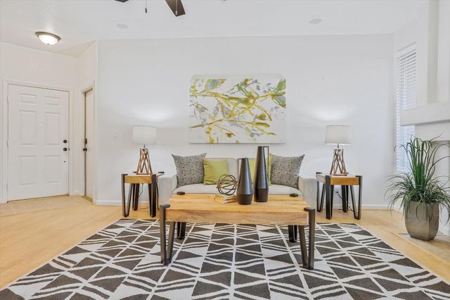 8573 Meandering Way, Antelope, CA 95843