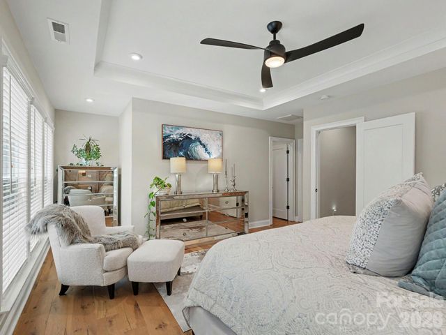 2523 Deacon Avenue, Charlotte, NC 28204