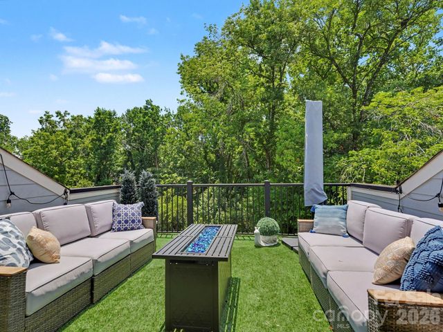 2523 Deacon Avenue, Charlotte, NC 28204