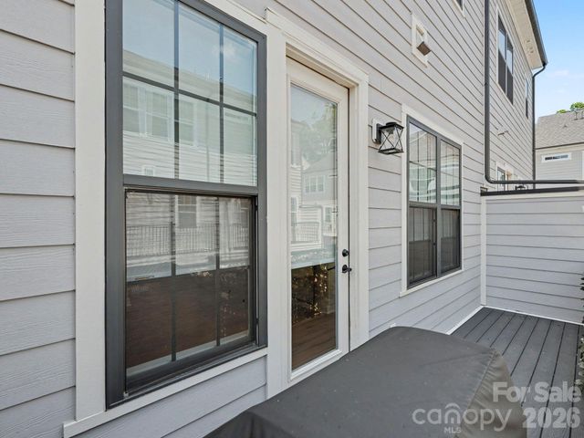 2523 Deacon Avenue, Charlotte, NC 28204