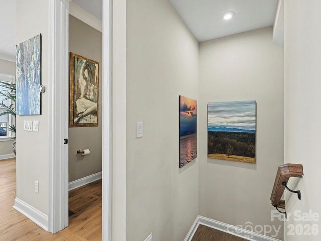 2523 Deacon Avenue, Charlotte, NC 28204