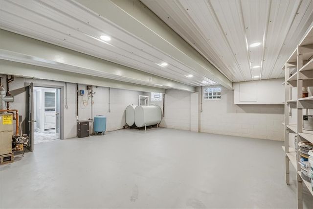 353 Thompson Hill Road, Independence, PA 15001