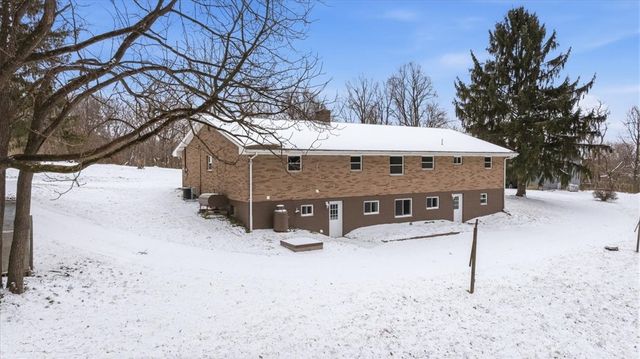 353 Thompson Hill Road, Independence, PA 15001