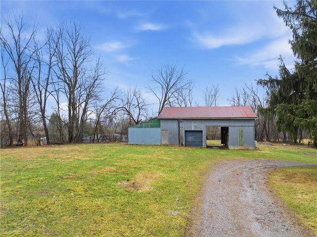 353 Thompson Hill Road, Independence, PA 15001