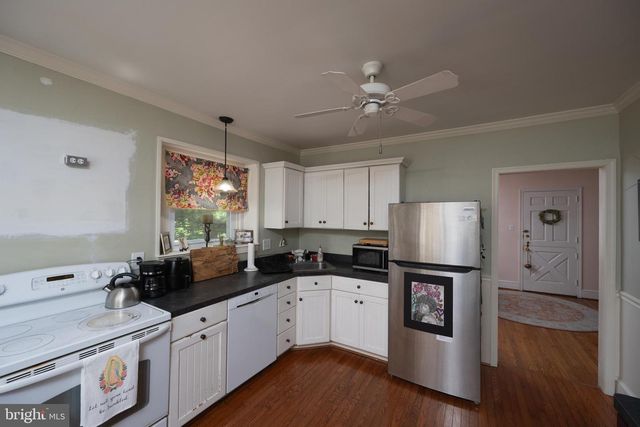 1600 HUNTINGDON RD, Abington, PA 19001