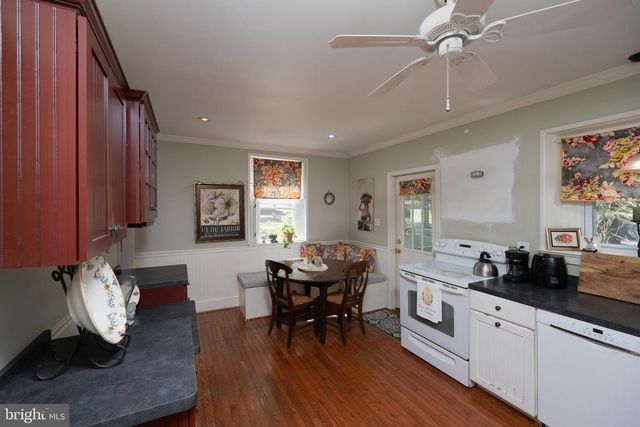 1600 HUNTINGDON RD, Abington, PA 19001