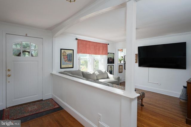 1600 HUNTINGDON RD, Abington, PA 19001