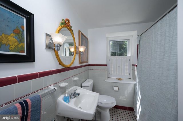 1600 HUNTINGDON RD, Abington, PA 19001