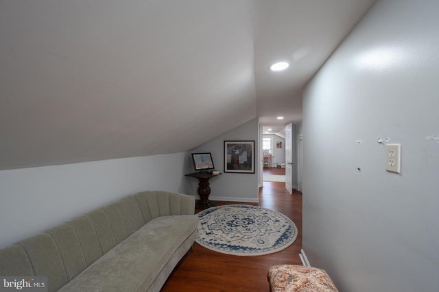 1600 HUNTINGDON RD, Abington, PA 19001