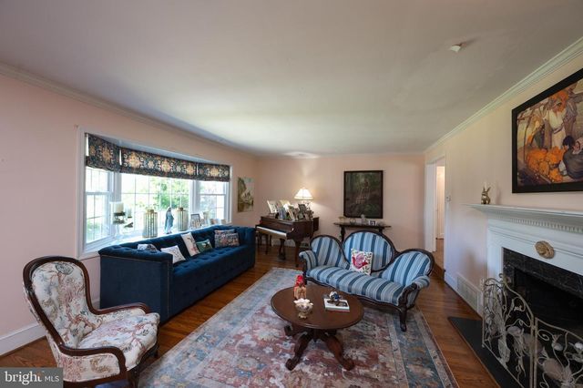 1600 HUNTINGDON RD, Abington, PA 19001