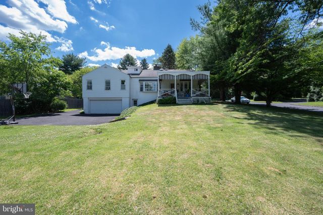 1600 HUNTINGDON RD, Abington, PA 19001
