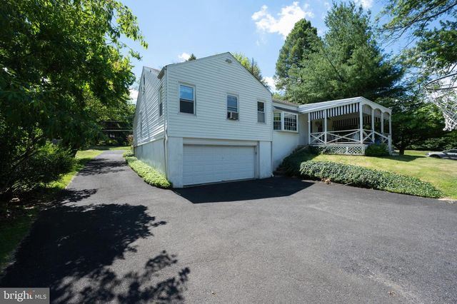 1600 HUNTINGDON RD, Abington, PA 19001