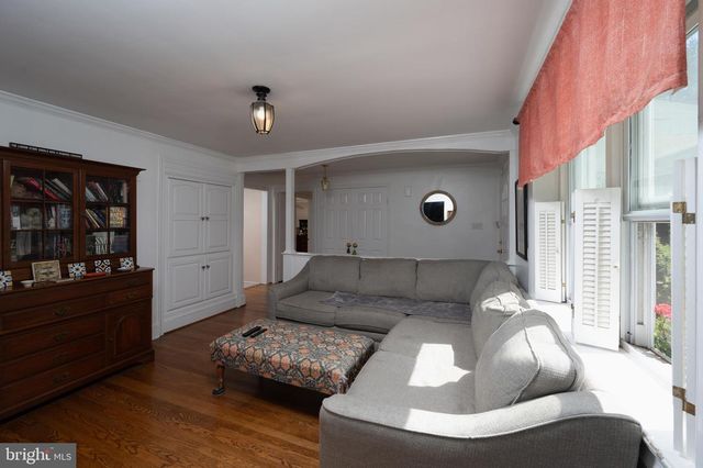 1600 HUNTINGDON RD, Abington, PA 19001