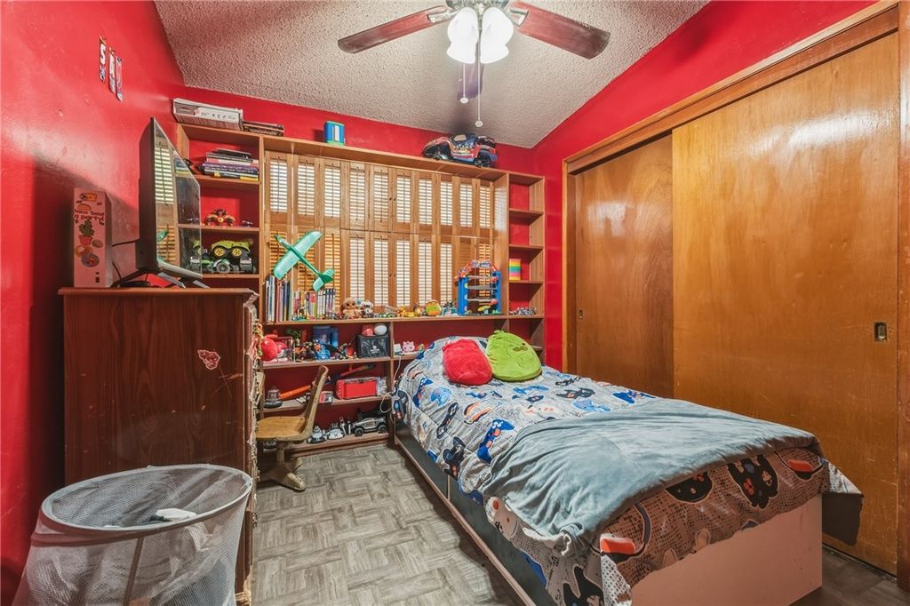 Image 22 of property listing at 525 E. Williams. ST, Yermo, CA 92398